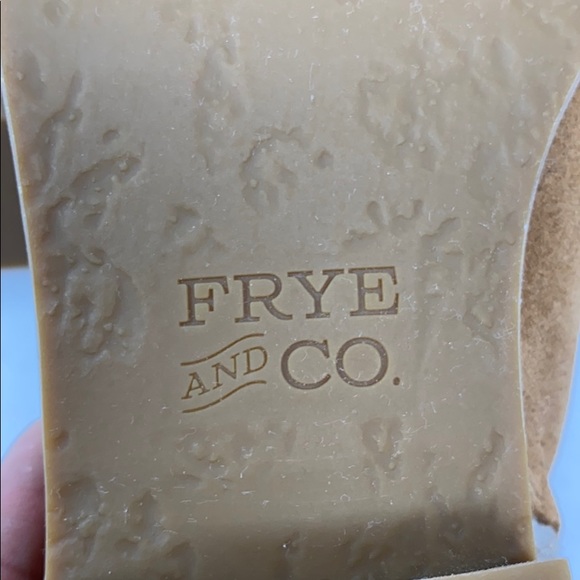 NWOT Frye and Company Caden Leather Booties - Picture 11 of 12